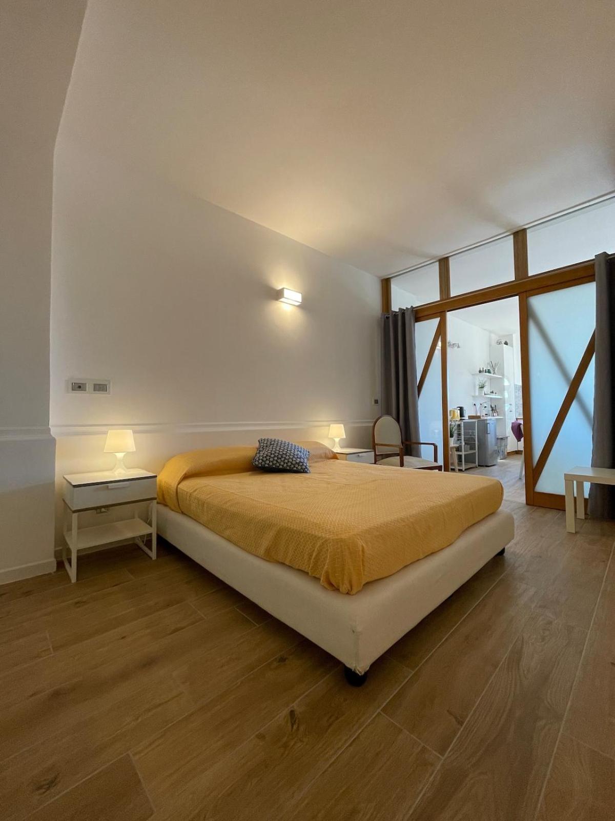 Sunshine Apartment Таормина Экстерьер фото